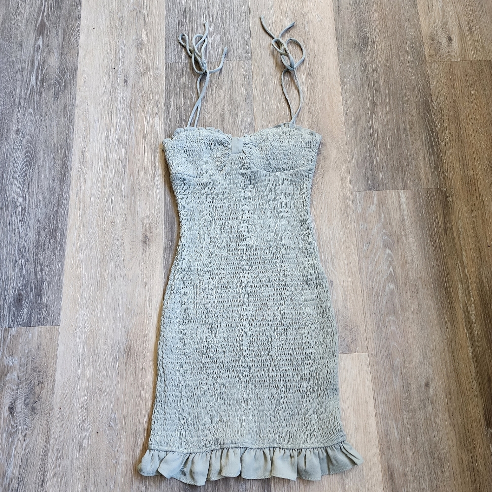 KISS THE SKY CUTE DRESS - Picture 1 of 14